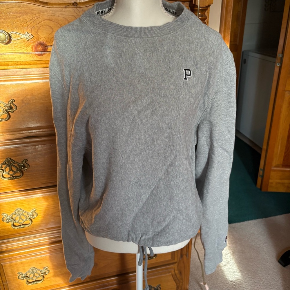 Victoria’s Secret Pink Crewneck